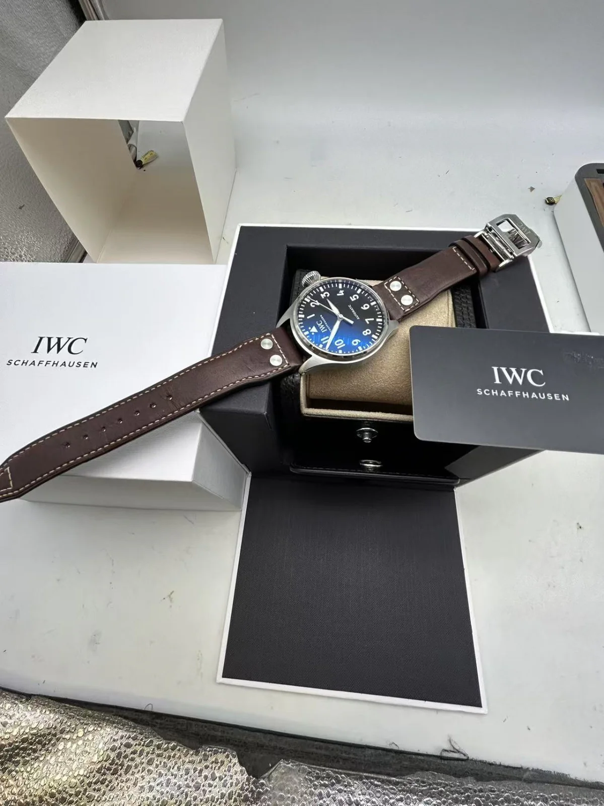 Iwc Schaffhausen Big Pilot´S Watch 43MM Iw329301 2023 - Image 6