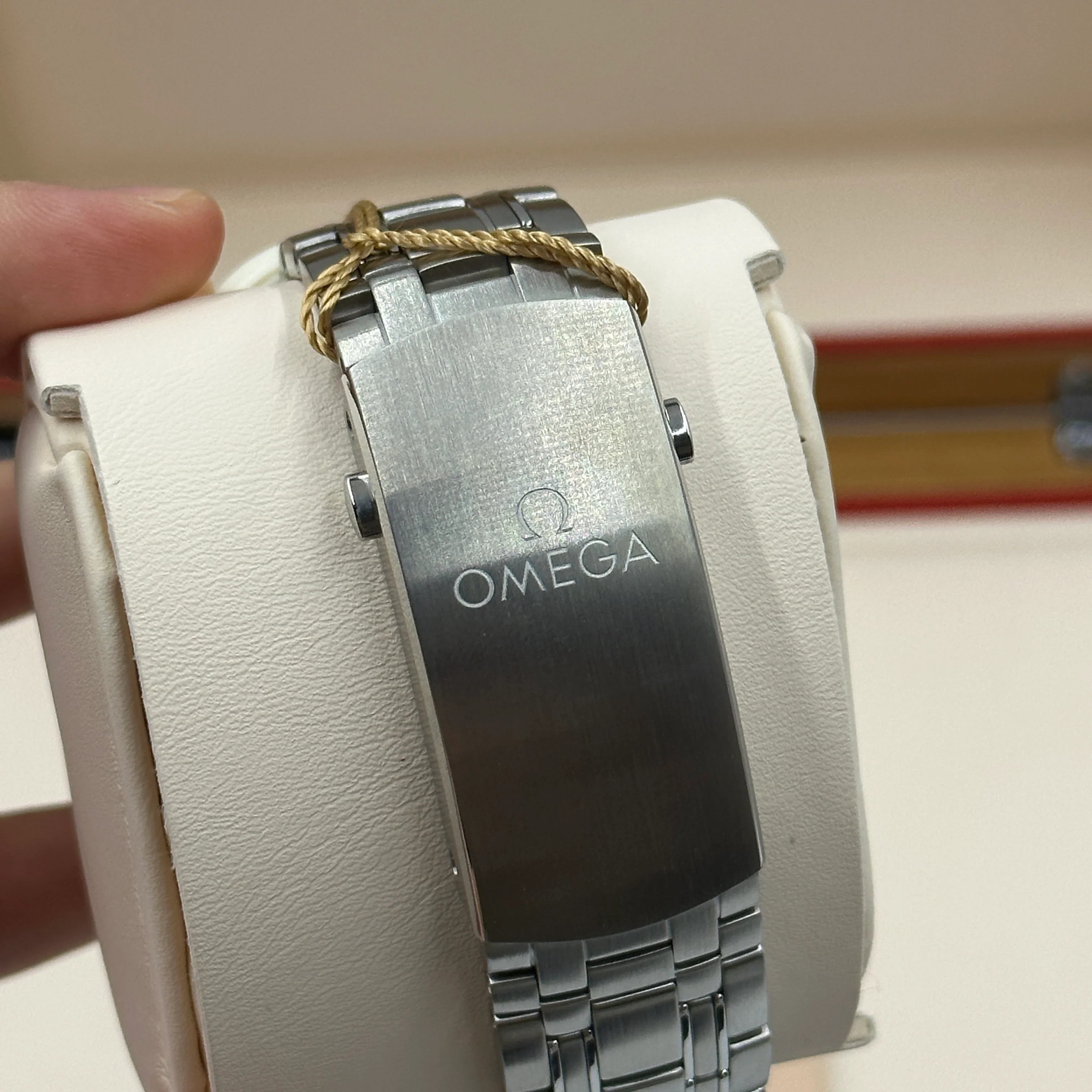 Omega Seamaster Diver 300M 210.30.42.20.03.001 2026 - Image 13