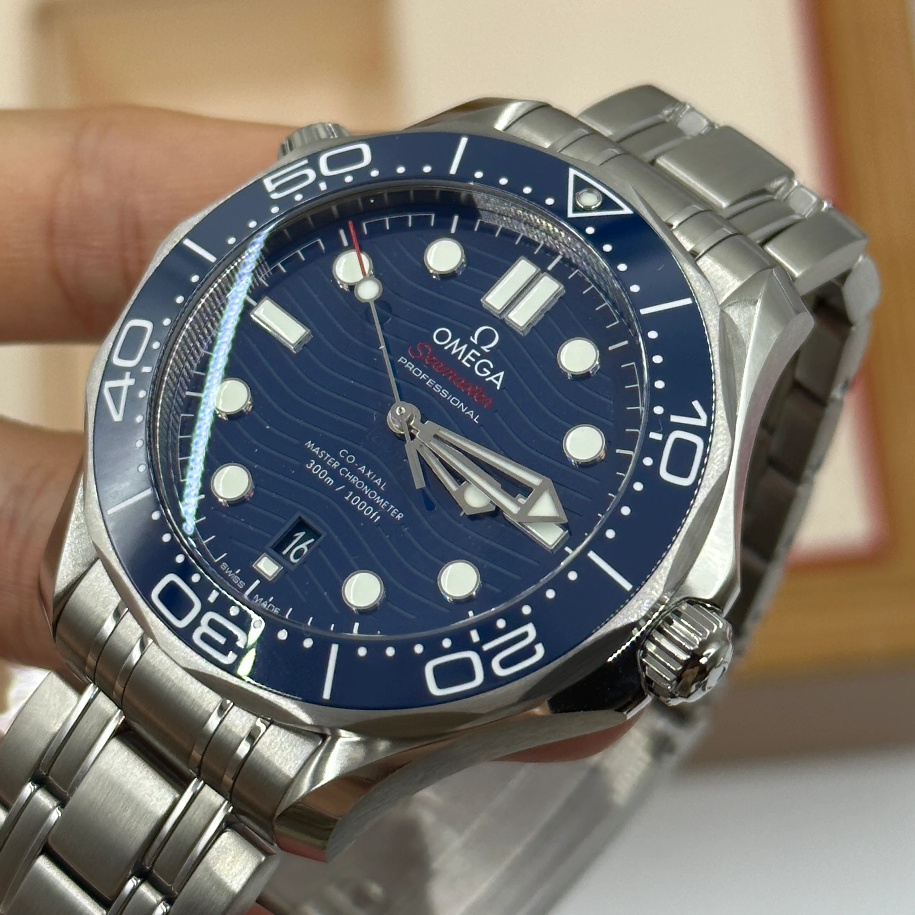 Omega Seamaster Diver 300M 210.30.42.20.03.001 2026 - Image 18