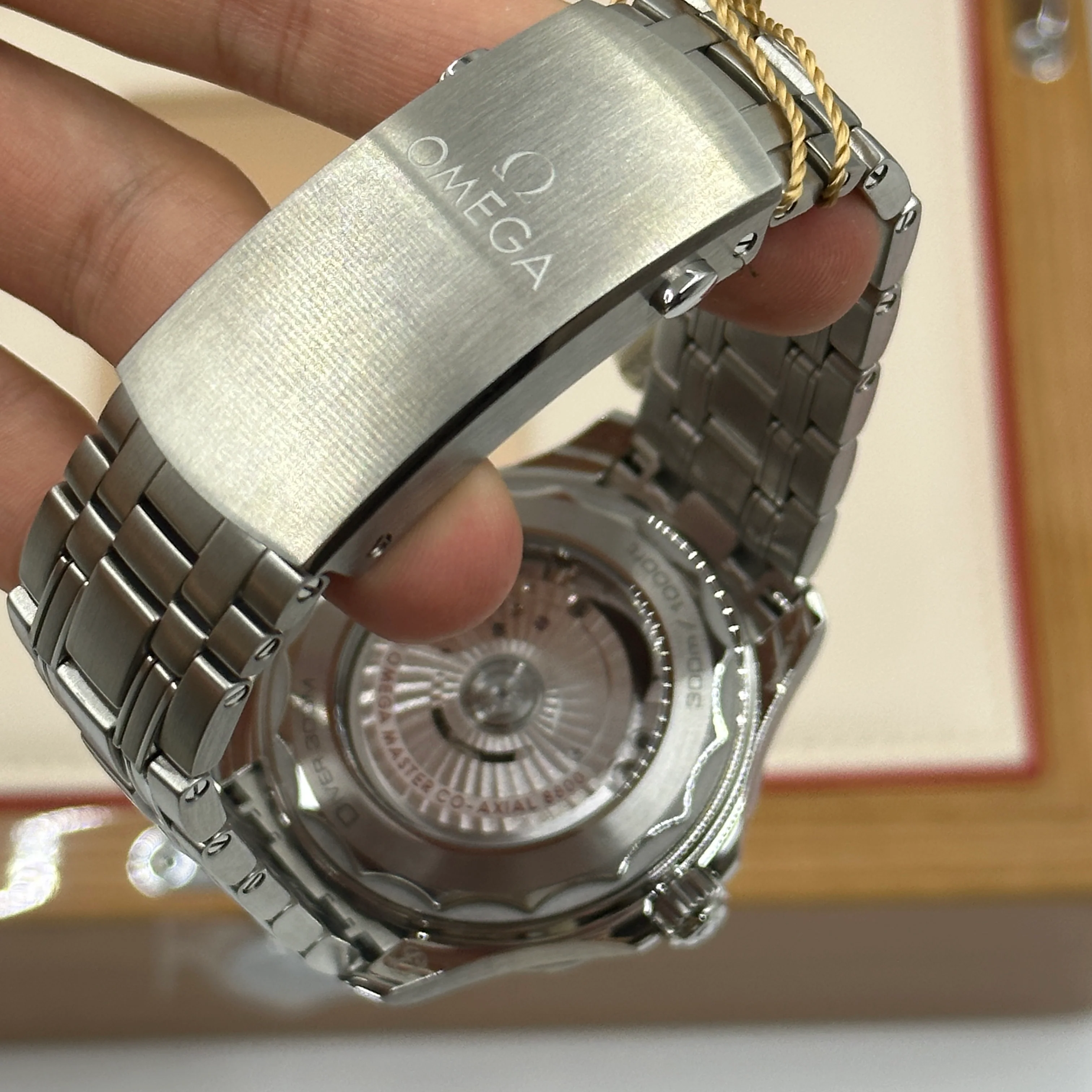 Omega Seamaster Diver 300M 210.30.42.20.03.001 2026 - Image 19