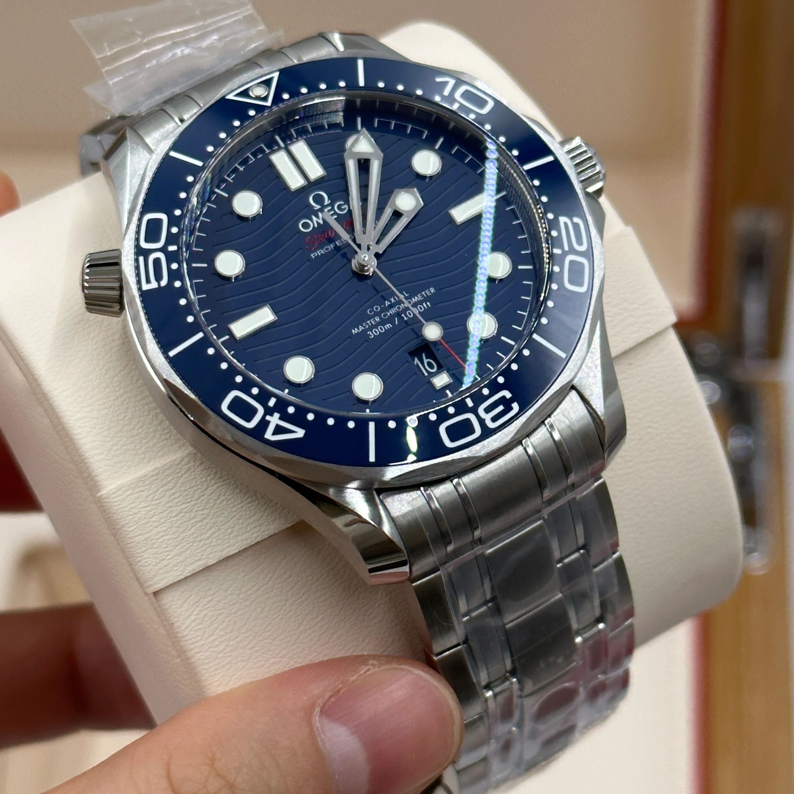 Omega Seamaster Diver 300M 210.30.42.20.03.001 2026 - Image 27