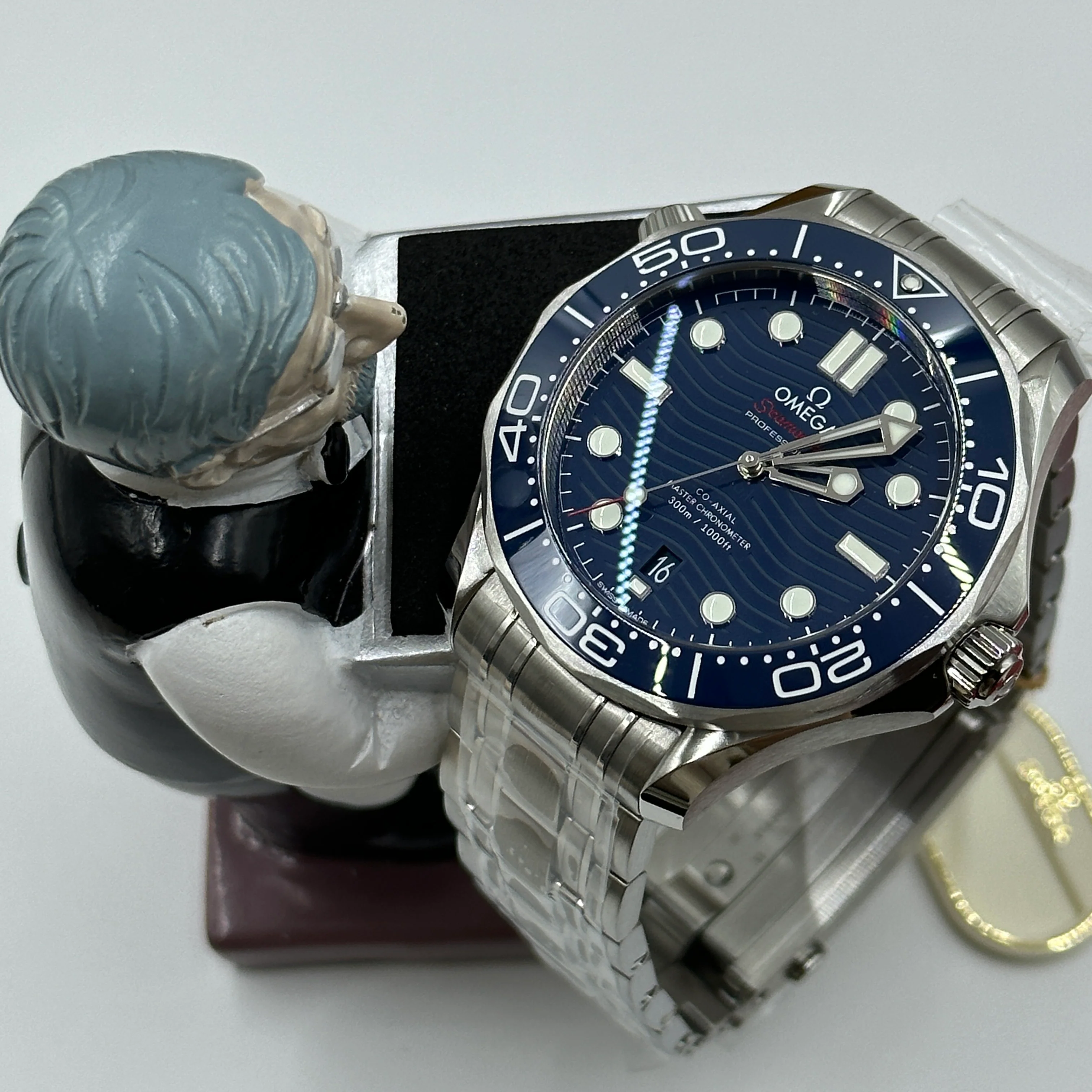 Omega Seamaster Diver 300M 210.30.42.20.03.001 2026 - Image 3
