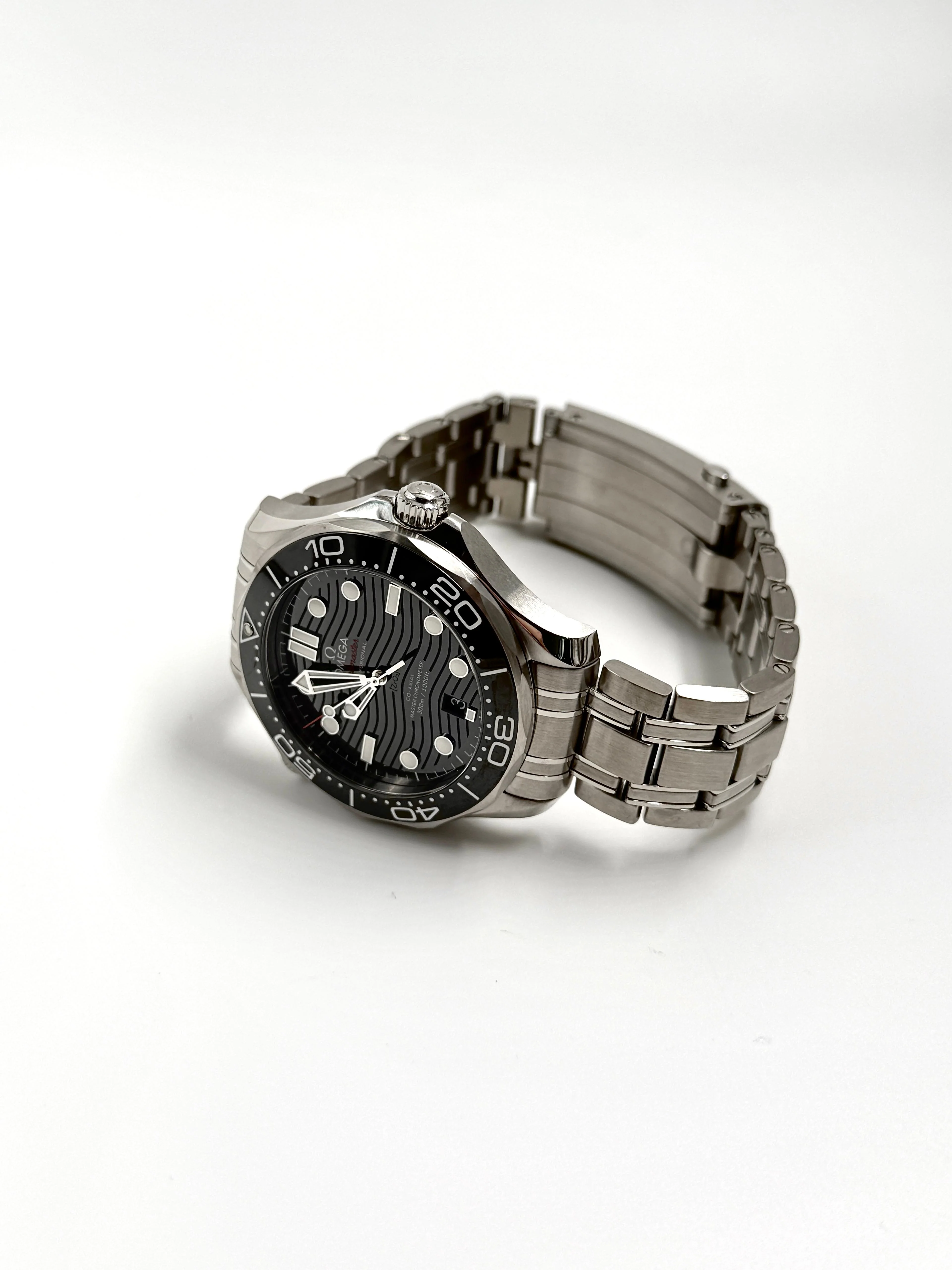 Omega Seamaster Diver 300M 42 MM 210.30.42.20.01.001 - Image 9