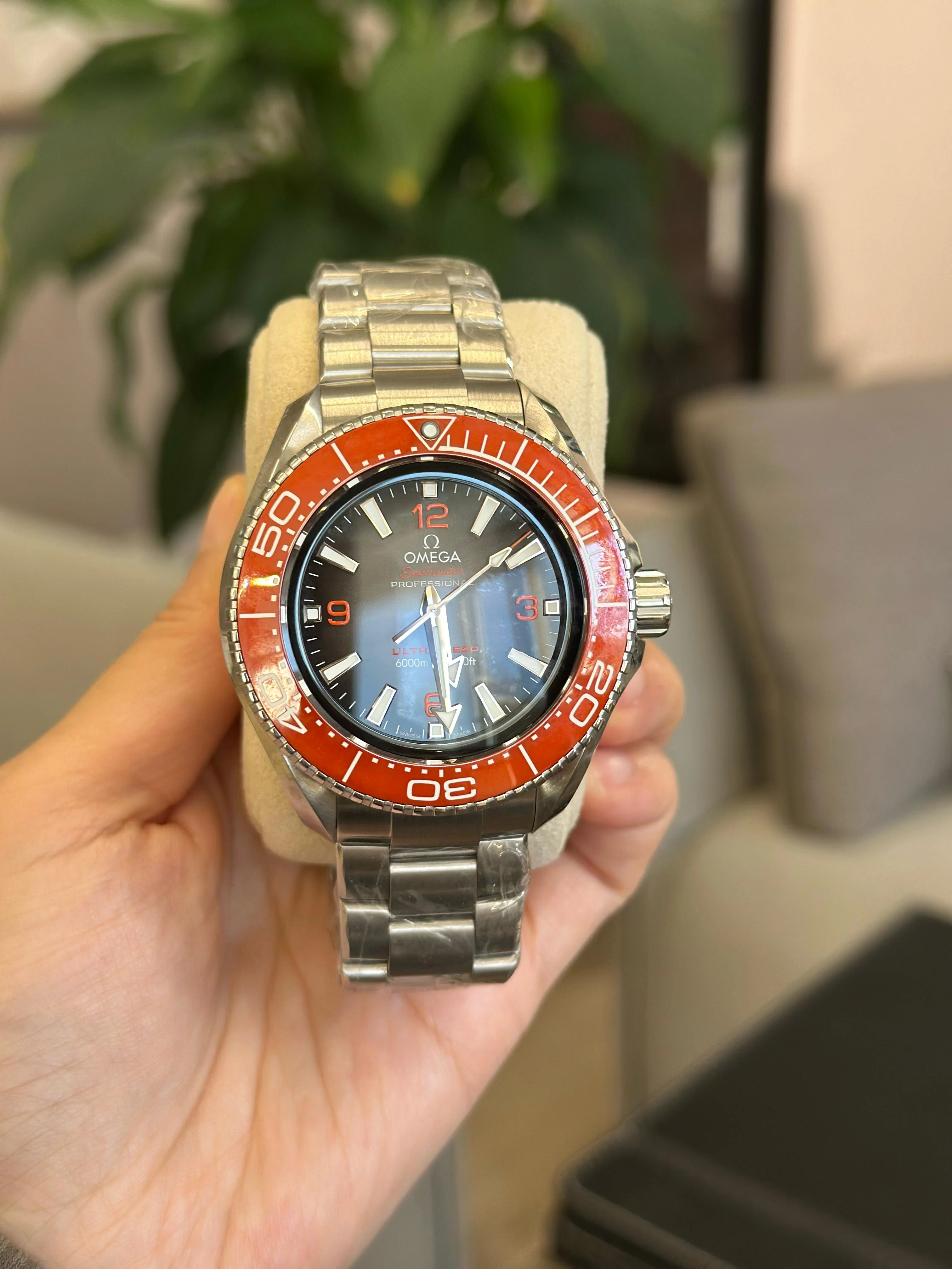 Omega Seamaster Planet Ocean 6000M 45.5 MM 215.30.46.21.06.001 2023 - Image 3