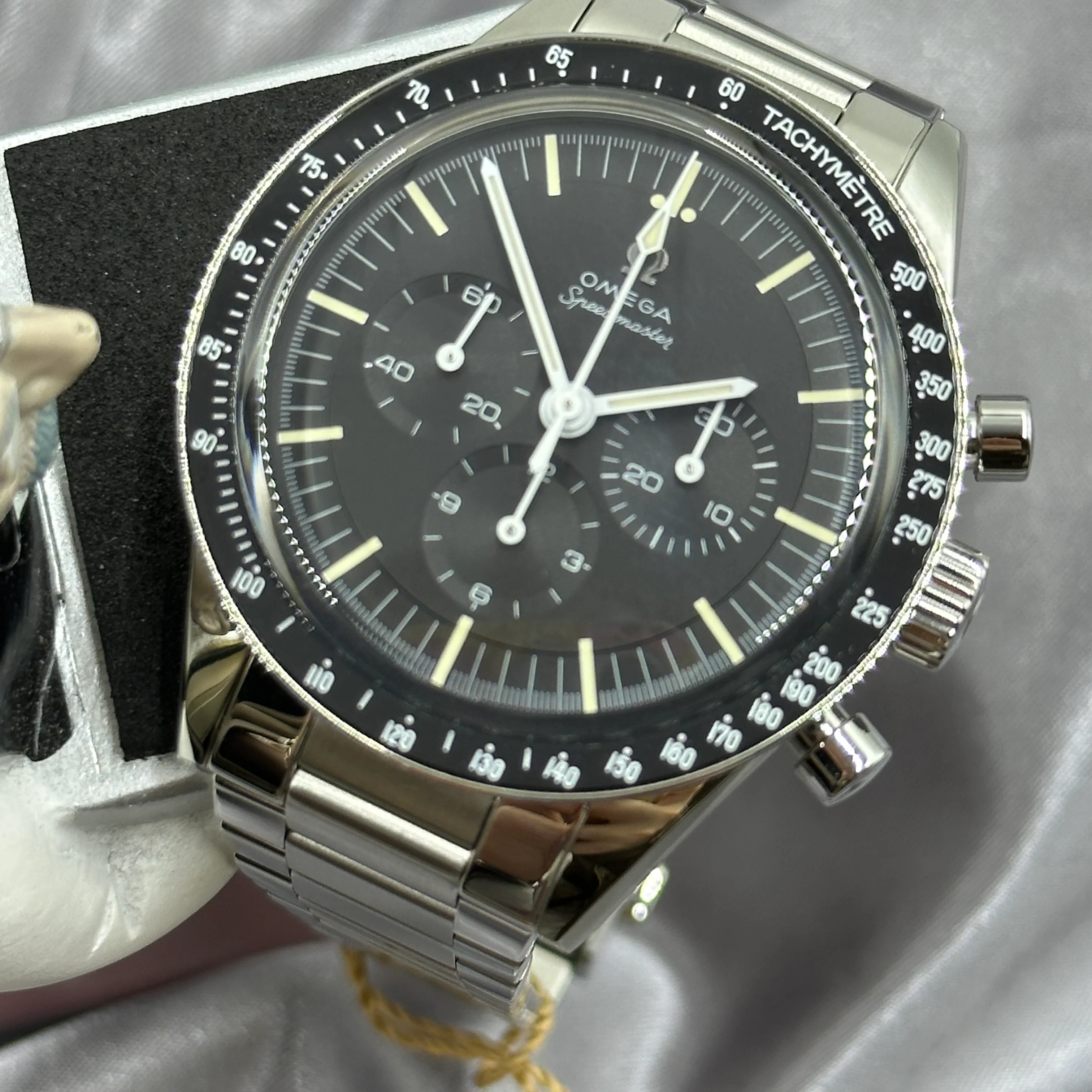 Omega Speedmaster Calibre 321 39.7 MM 311.30.40.30.01.001 2024 - Image 10