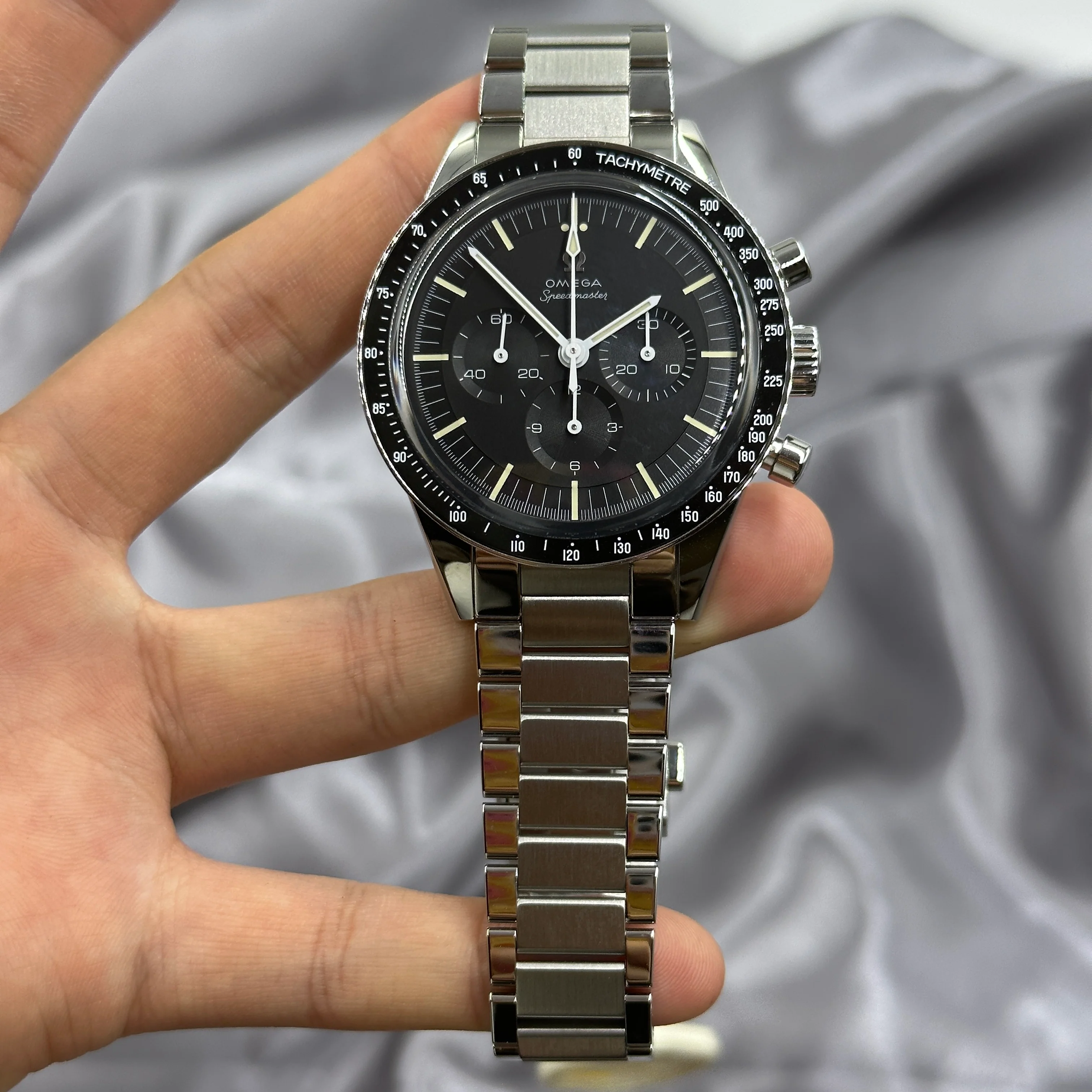 Omega Speedmaster Calibre 321 39.7 MM 311.30.40.30.01.001 2024 - Image 3