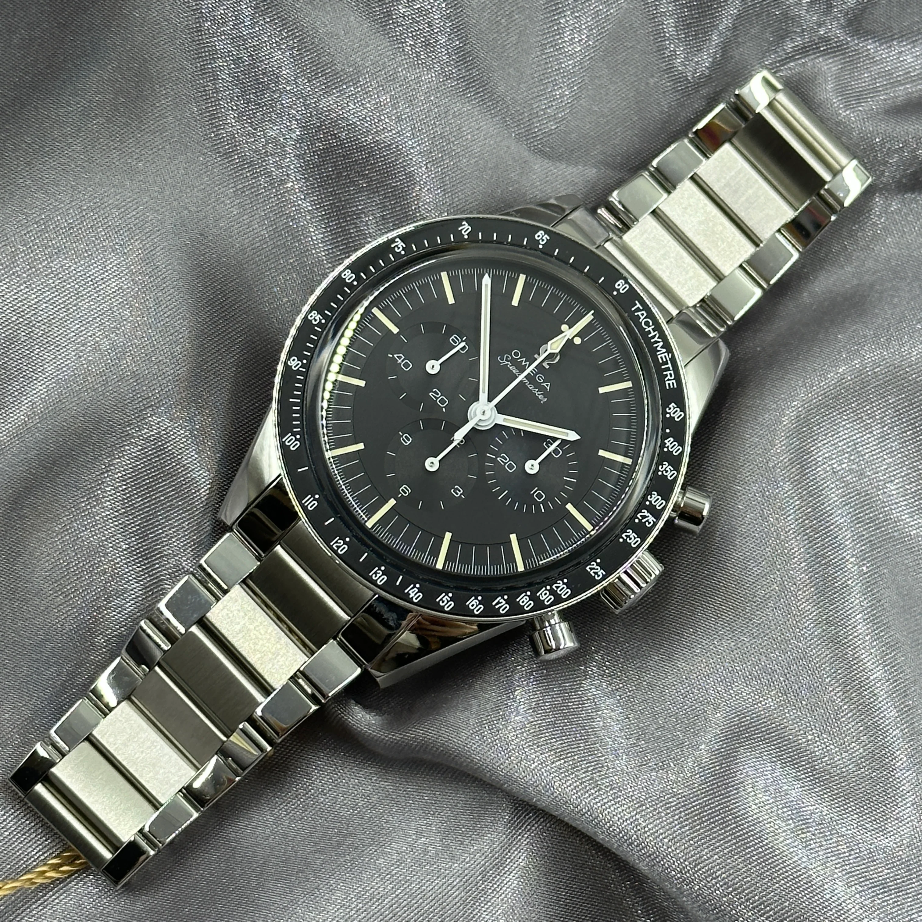 Omega Speedmaster Calibre 321 39.7 MM 311.30.40.30.01.001 2024 - Image 7
