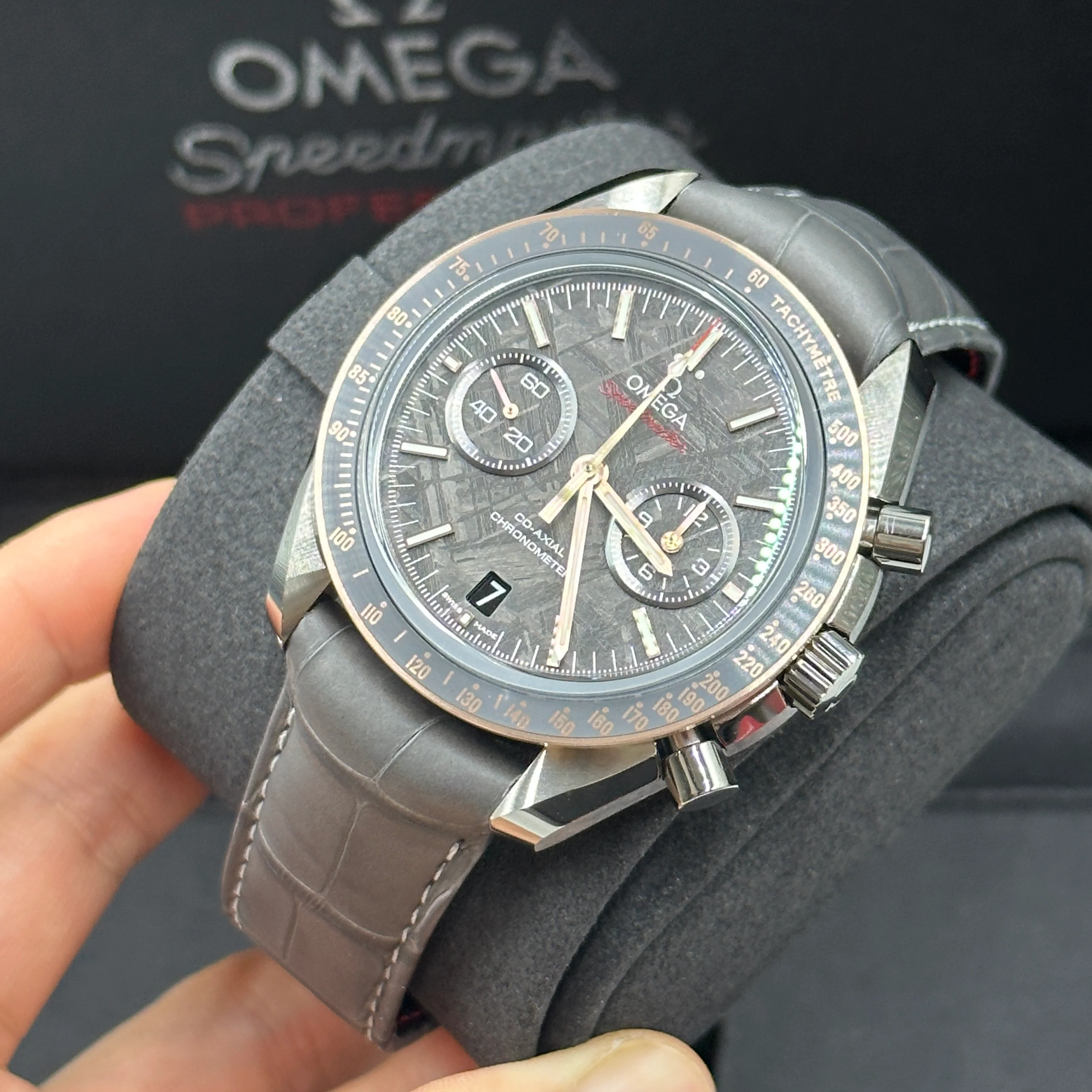 Omega Speedmaster Dark Side Of The Moon 44.25 MM 311.63.44.51.99.001 2025 - Image 8