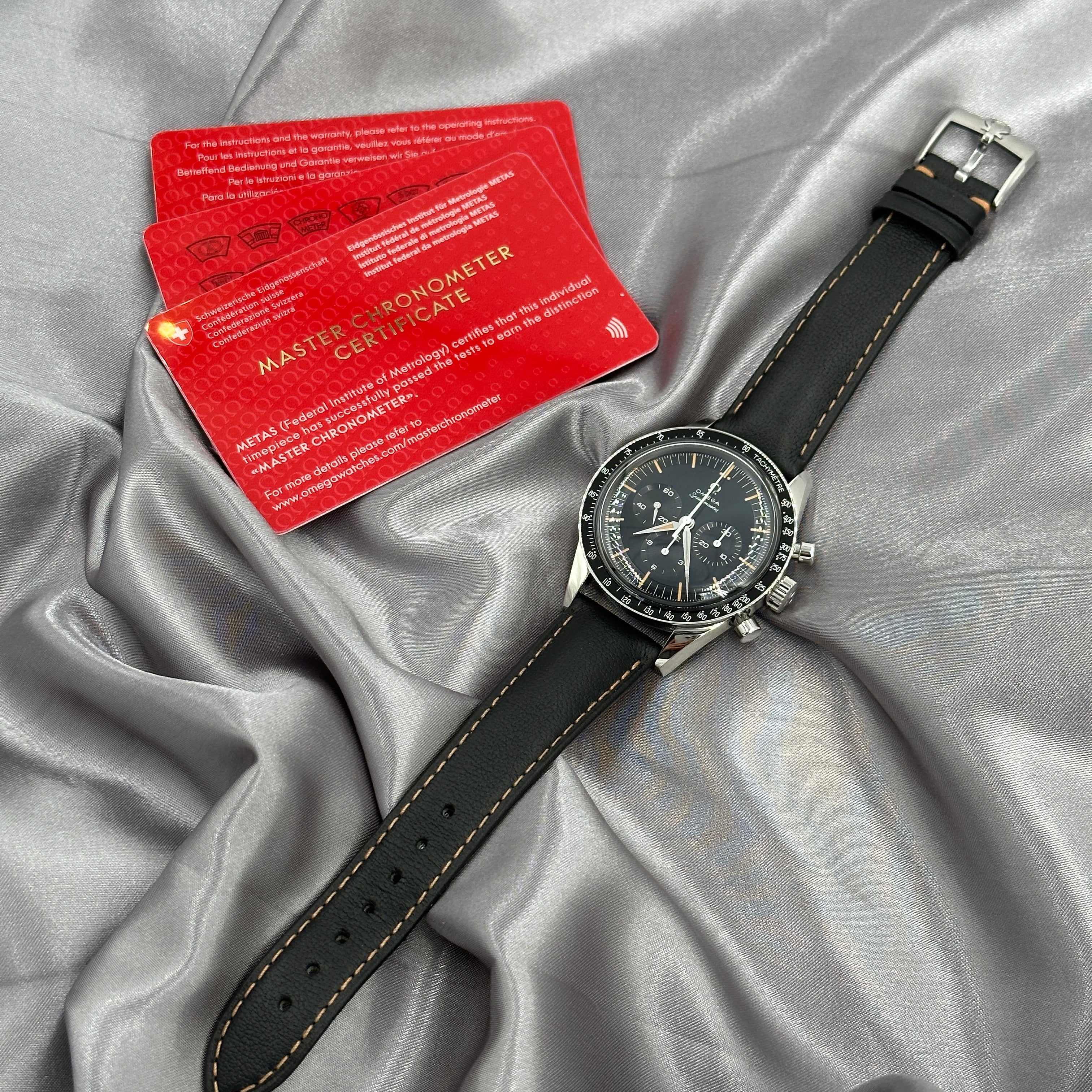 Omega Speedmaster First Omega In Space 39.7MM 310.32.40.50.06.001 2025 - Image 3