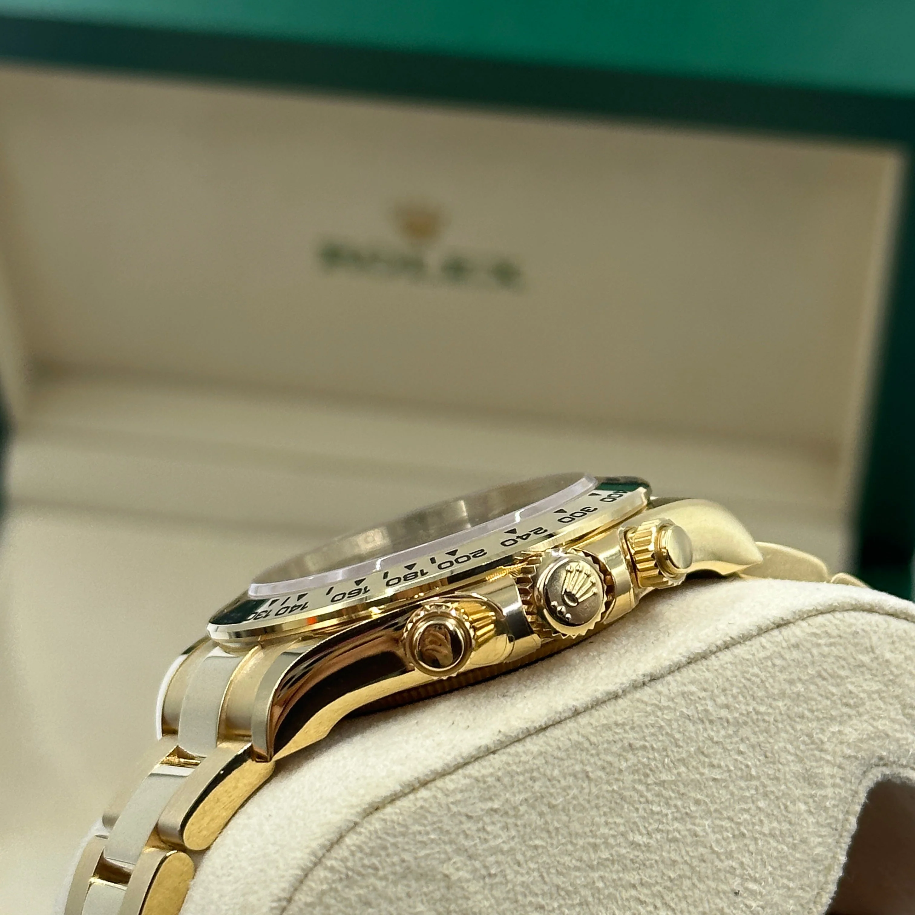 Rolex Cosmograph Daytona 126508 Black 2024 - Image 10