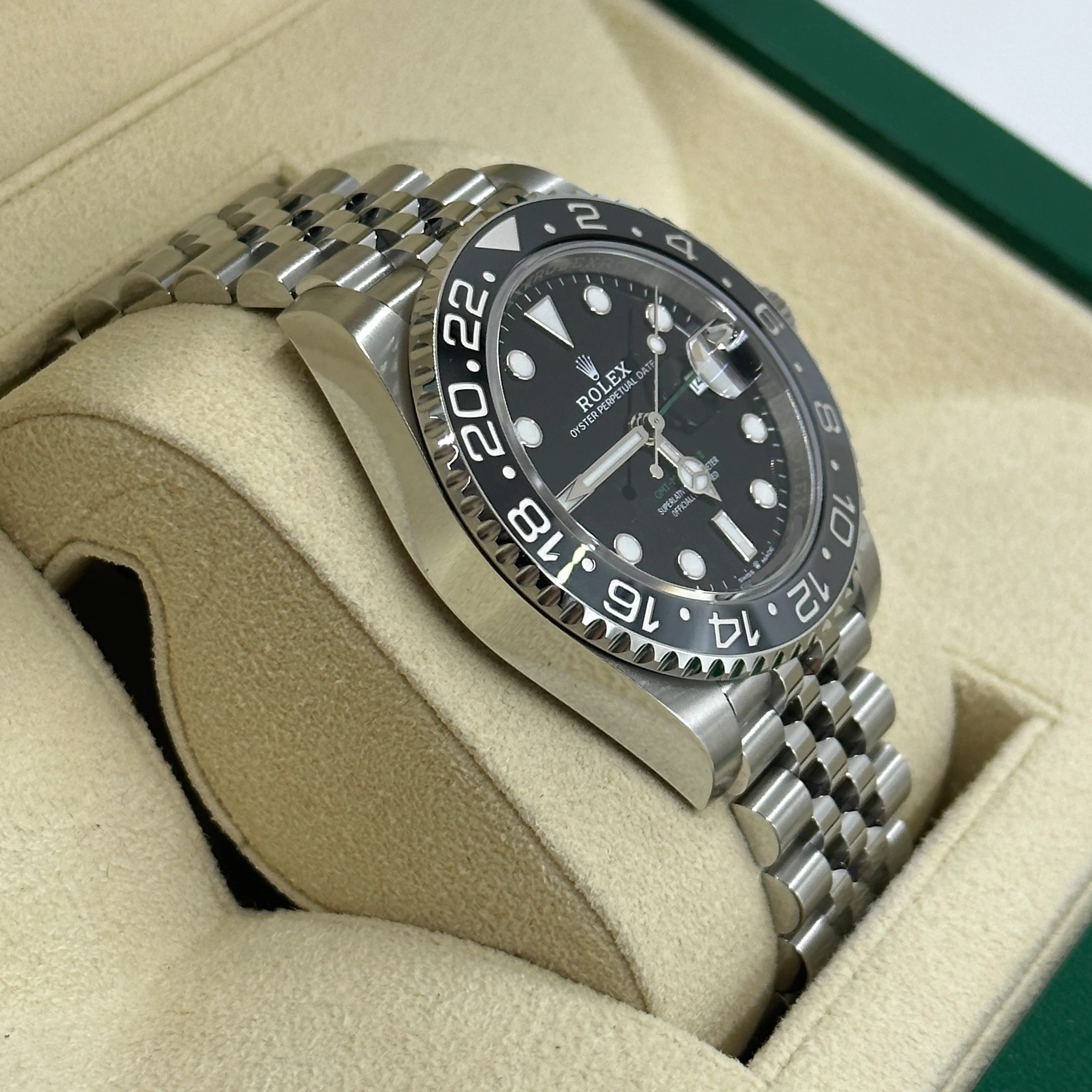 Rolex GMT-Master II 126710GRNR Jubilee - Image 8