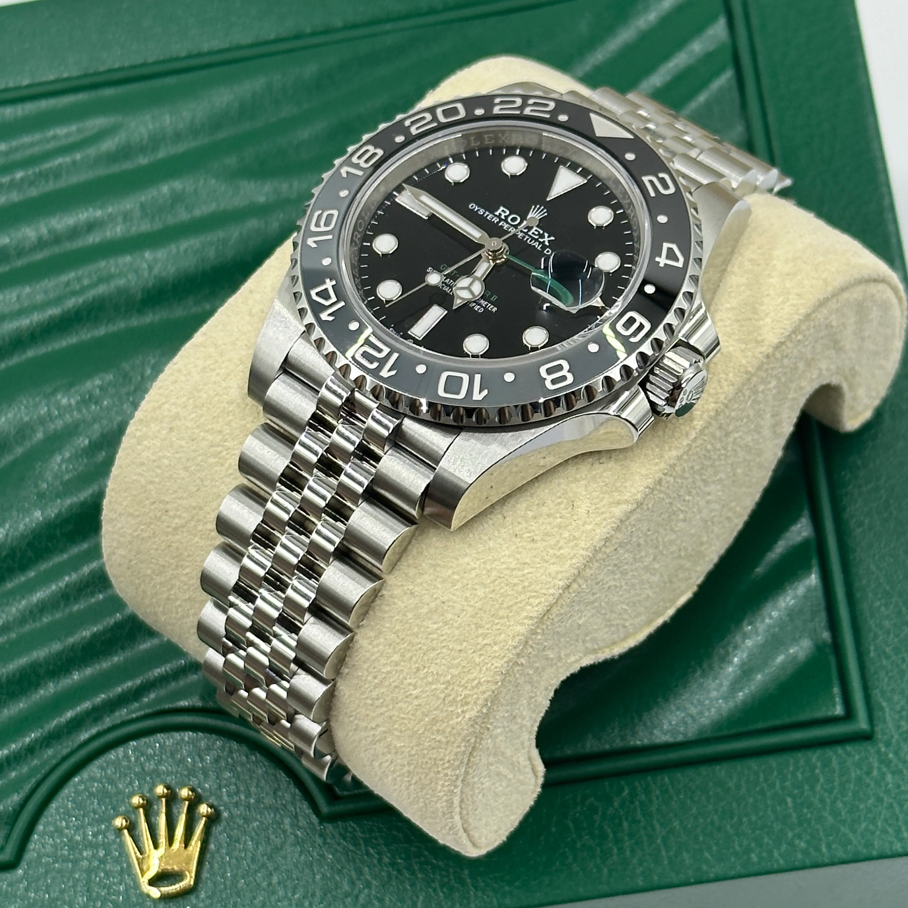 Rolex GMT-Master II 126710GRNR Jubilee - Image 9