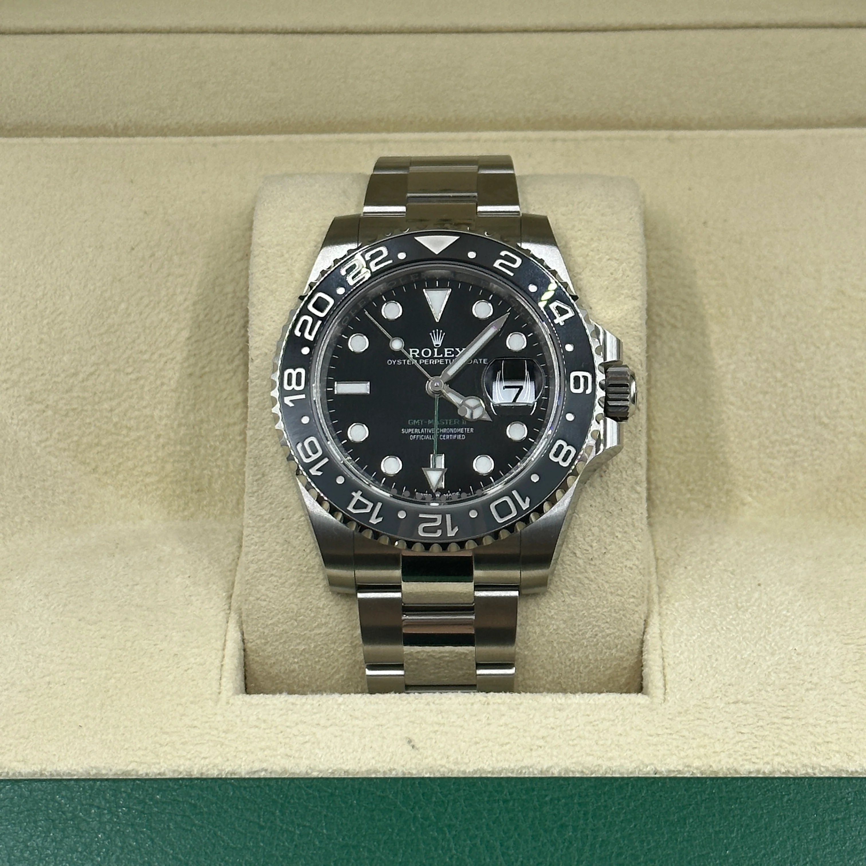 Rolex GMT-Master II 126710GRNR Oyster - Image 12