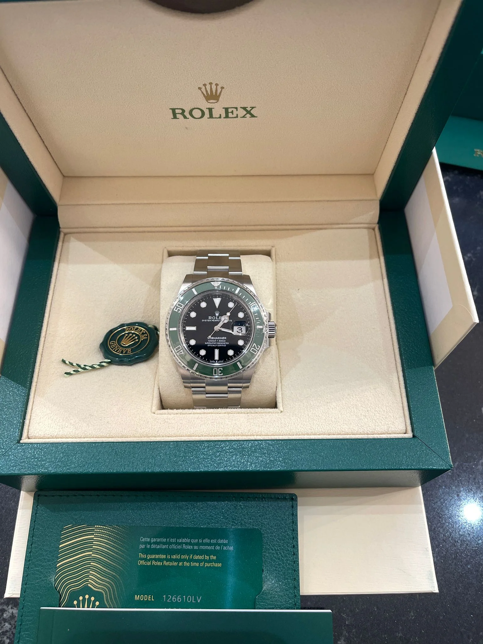 Rolex Submariner Date 41MM 126610LV 2025 - Image 13