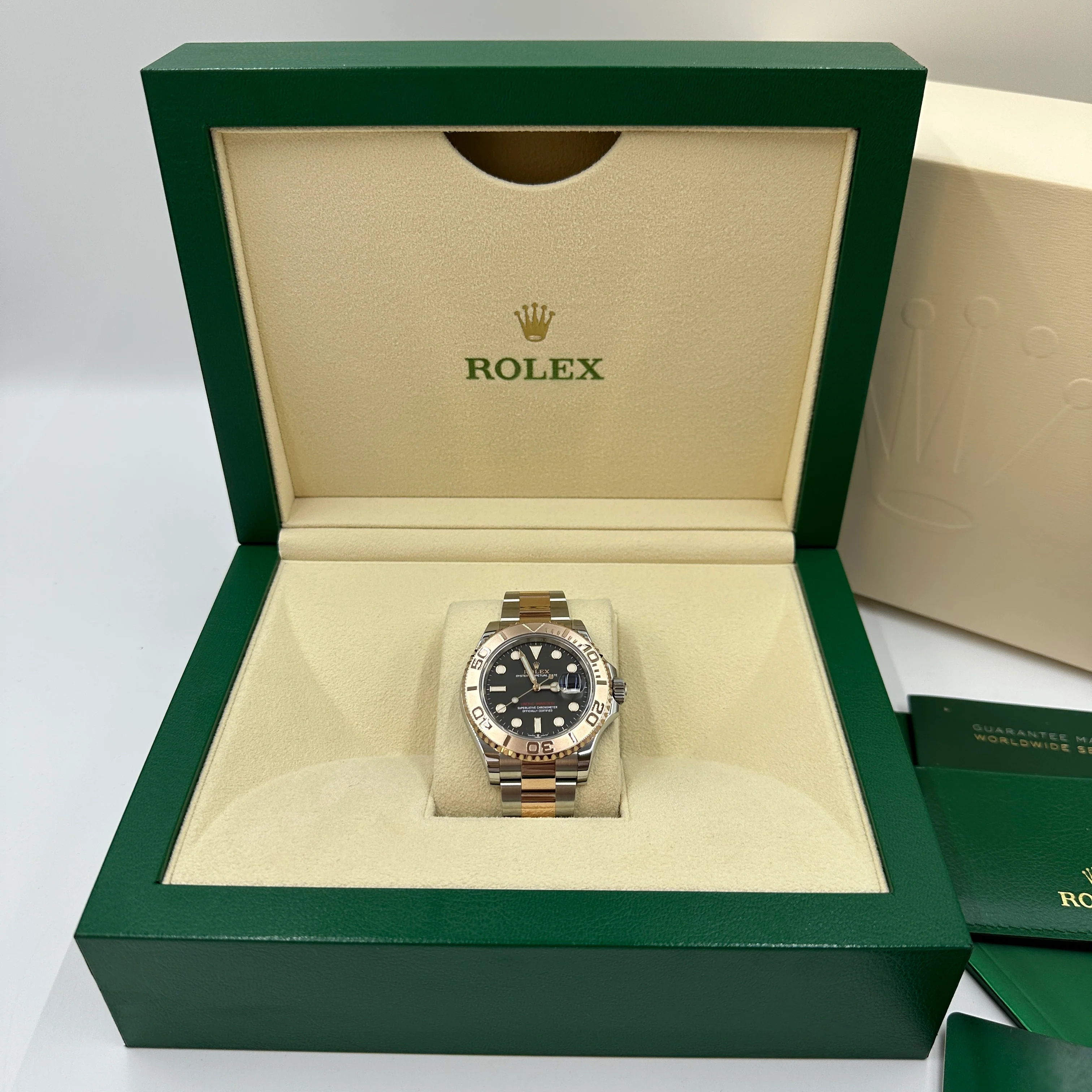 Rolex Yacht-Master 40 126621 Black 2025 - Image 3