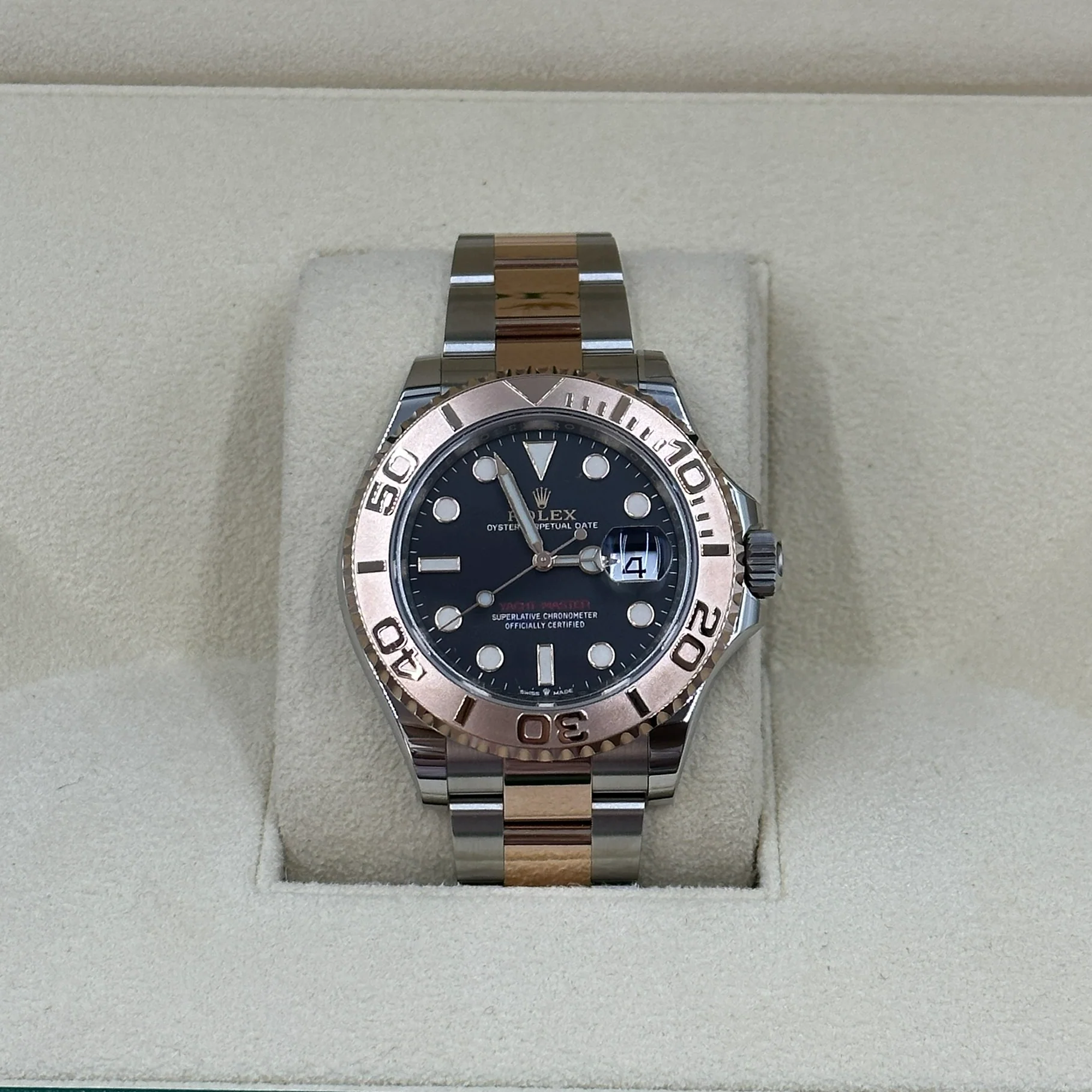 Rolex Yacht-Master 40 126621 Black 2025 - Image 4