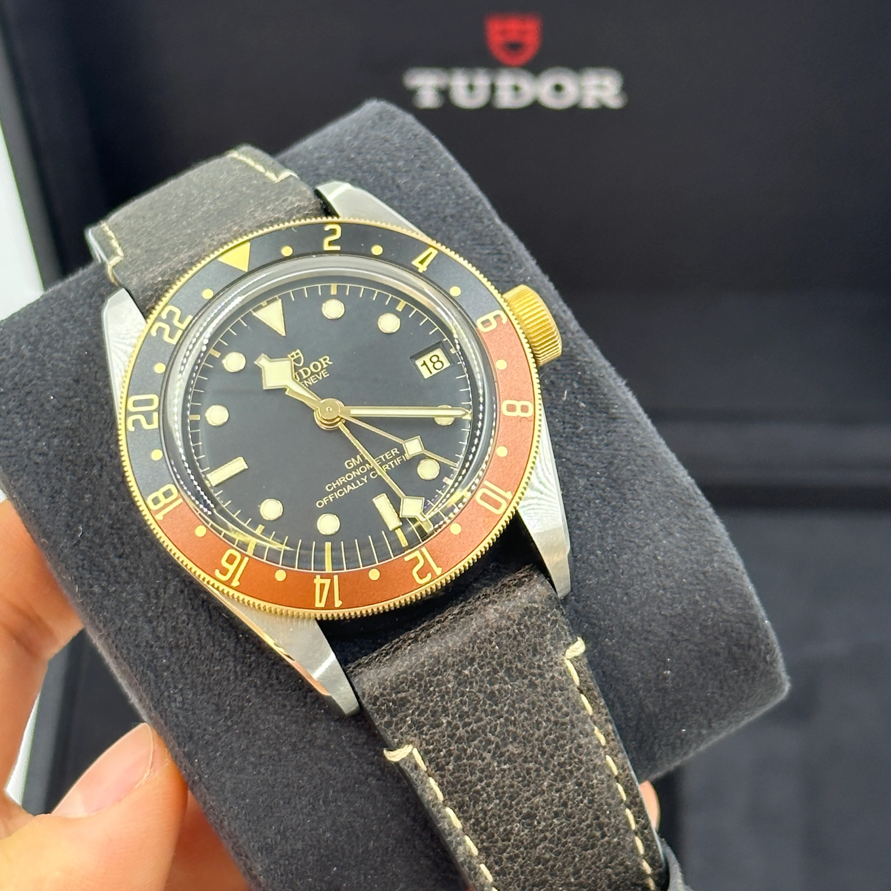 Tudor Black Bay GMT41mm 79833Mn-0003 Leather Strap 2024 - Image 10