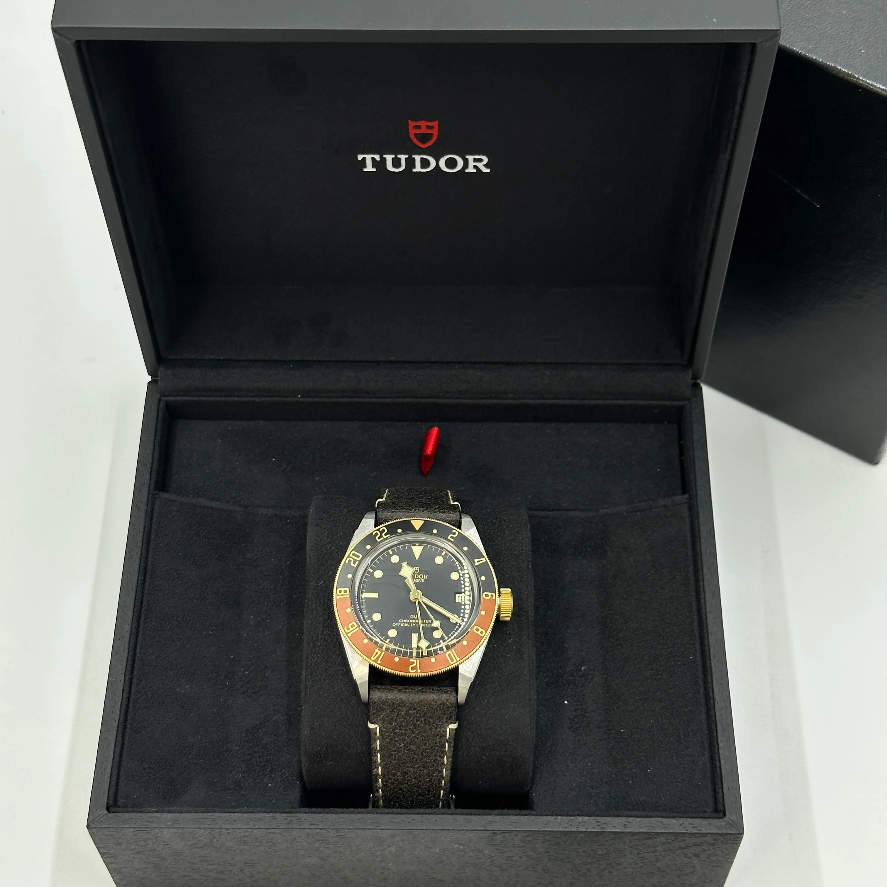Tudor Black Bay GMT41mm 79833Mn-0003 Leather Strap 2024 - Image 3
