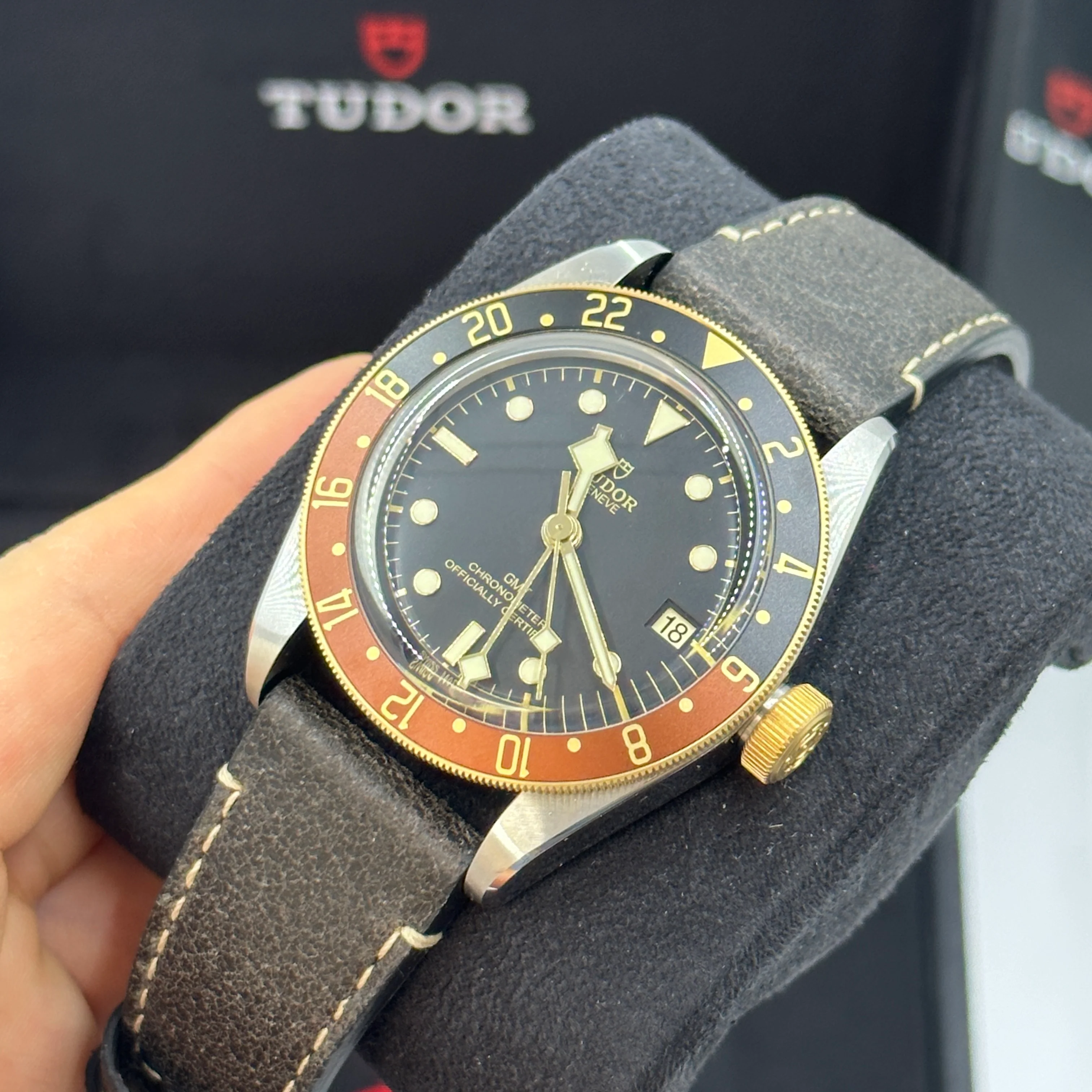 Tudor Black Bay GMT41mm 79833Mn-0003 Leather Strap 2024 - Image 9