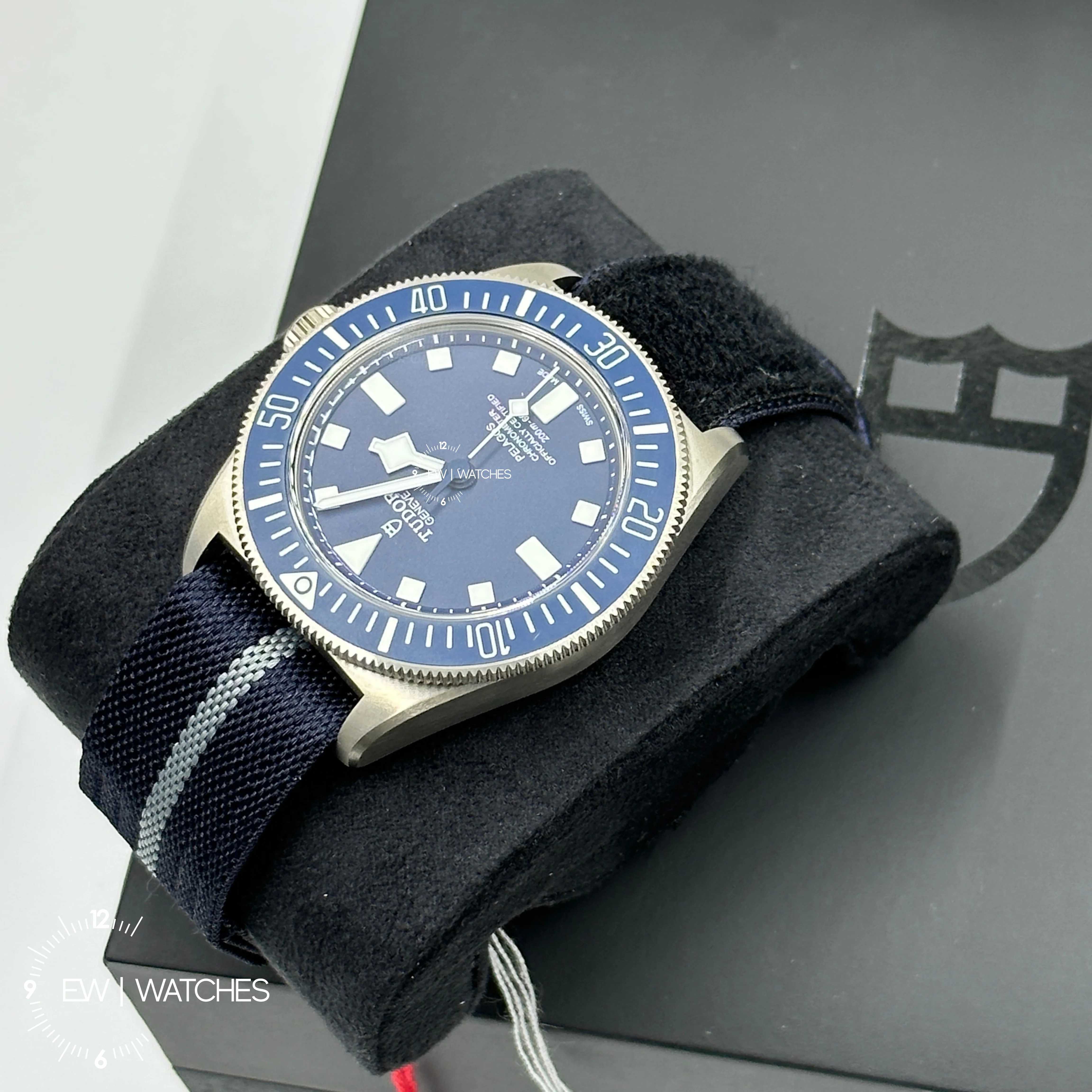 Tudor Pelagos Fxd 42mm 25707B/23-0001 Blue Fabric 2024 - Image 5