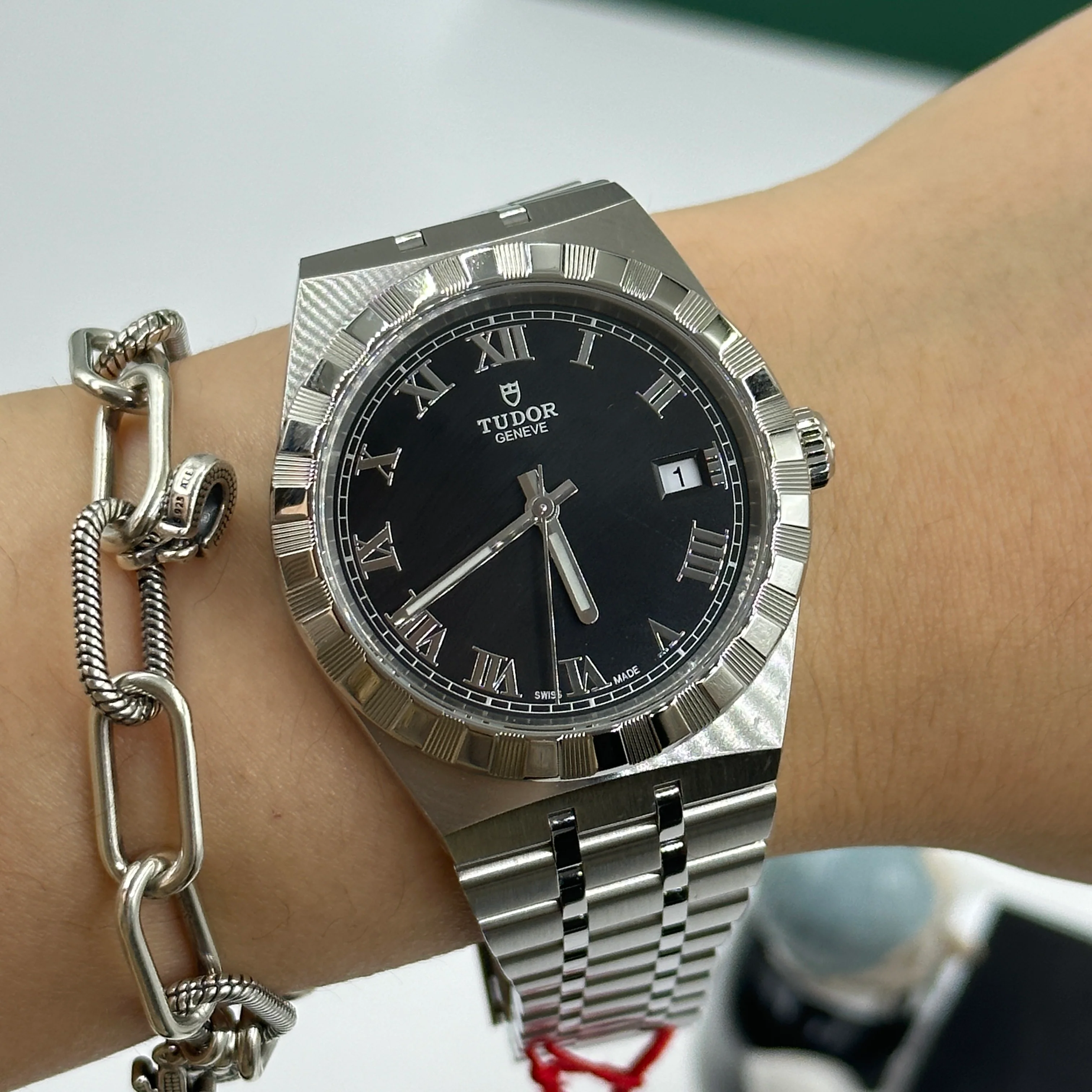 Tudor Royal M28600-0003 Black Roman 2026 - Image 15