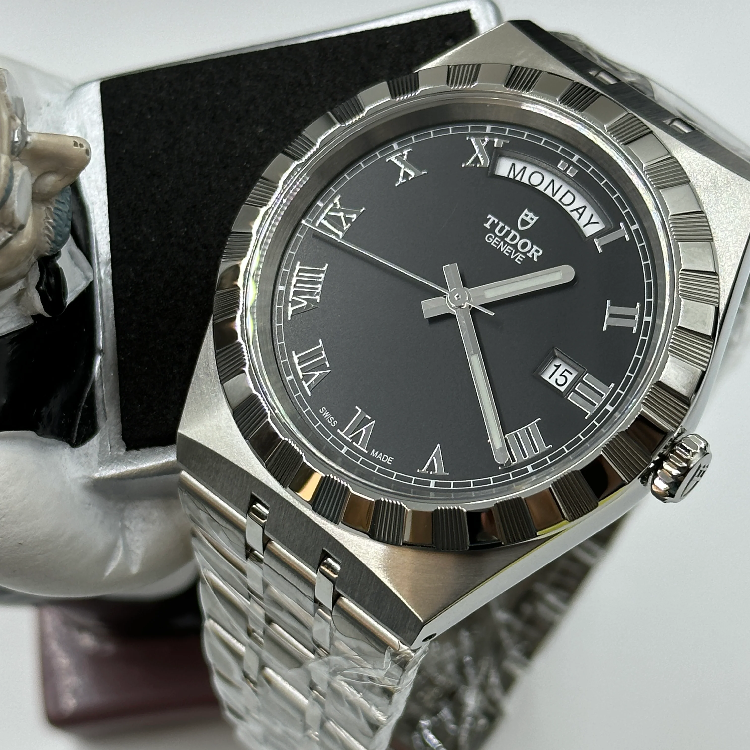 Tudor Royal M28600-0003 Black Roman 2026 - Image 17